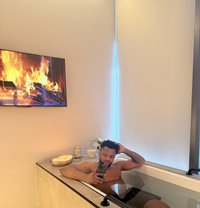 Jerry - Male escort in Dubai