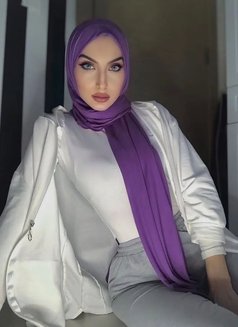 Jery - escort in İstanbul Photo 4 of 17