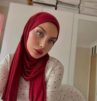 Jery - escort in İstanbul Photo 16 of 17