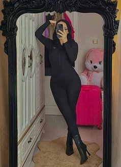 Jery - escort in İstanbul Photo 17 of 17