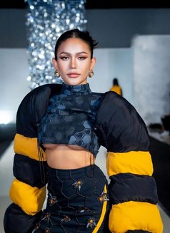 •JES JESSICA SOGOOD• - Transsexual escort in Dubai Photo 13 of 13