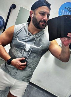 Jescar - Acompañantes masculino in Beirut Photo 3 of 3