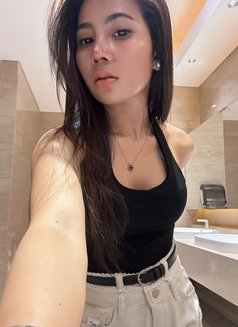 Jesica - escort in Jakarta Photo 3 of 16