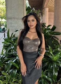 Jeslyn Amanda - Classy Girl - puta in Bali Photo 3 of 24