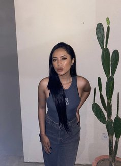 Jeslyn Can Squirting - puta in Bali Photo 25 of 27
