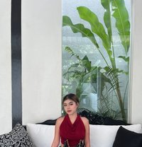 Jeslyn - puta in Bali