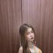 Jeslyn - escort in Bali Photo 4 of 6