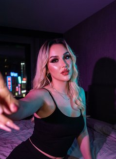 Jesmina Ukrainian 🇺🇦 - Transsexual escort in Jeddah Photo 15 of 16