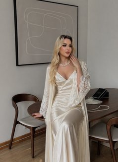Jesmina Ukrainian 🇺🇦 - Transsexual escort in Jeddah Photo 12 of 12