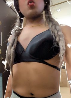 Jess Cd - Transsexual escort in Pune Photo 2 of 2