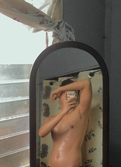 Jessy - Male escort in Khobar Photo 5 of 8