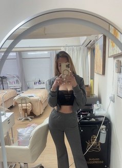 Jess Hottest party Girl - escort in Hong Kong Photo 17 of 30