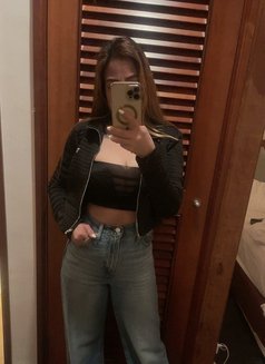 Jess Hottest party Girl - escort in Hong Kong Photo 19 of 30