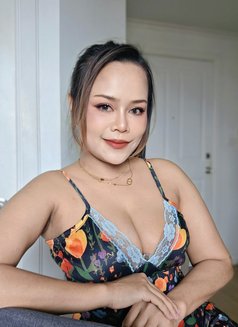 Jess - masseuse in Bangkok Photo 6 of 7