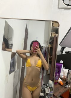 Jess Yvone - Acompañantes transexual in Manila Photo 1 of 7