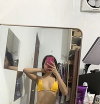 Jess Yvone - Acompañantes transexual in Manila