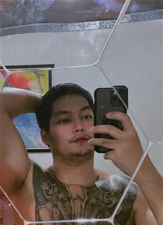 Jess28 - Male escort in Manila Photo 5 of 5