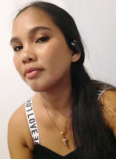 Jessa - escort in Manila Photo 3 of 8