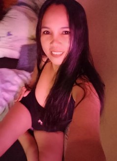 Jessa - escort in Manila Photo 5 of 8