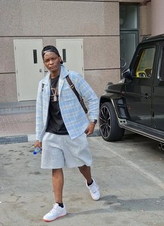 Jesse - Male escort in Dubai Photo 6 of 9