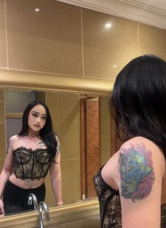 Jesseka - Transsexual companion in Dubai Photo 5 of 10