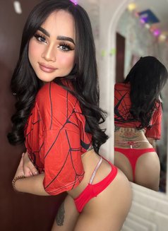 Jesseka - Acompañante transexual in Dubai Photo 12 of 15