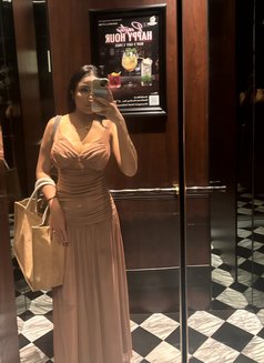 Jessi - escort in Bangkok Photo 9 of 14