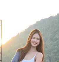 Jessi - Masajista in Phuket