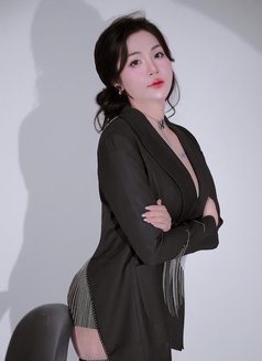 Jessi - escort in Al Juffair Photo 1 of 10