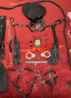 Jessi Wan - Transsexual escort in Riyadh Photo 13 of 25