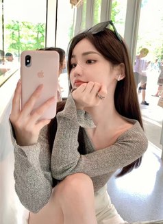 Jessica A - escort in Guangzhou Photo 1 of 4