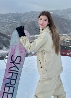 Abigel - escort in Taipei Photo 3 of 10