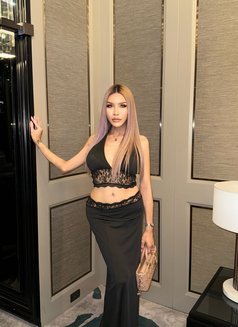 Jessica BIG COCK HOT SEX - Transsexual escort in Osaka Photo 26 of 28