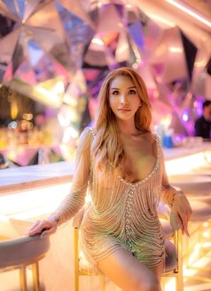 Jessica BIG COCK HOT SEX - Transsexual escort in Bangkok Photo 25 of 26