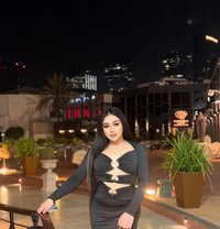 Jessica big dick and big ass - Transsexual escort in Abu Dhabi Photo 3 of 9
