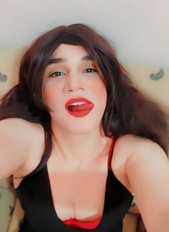 Jessica - Transsexual escort in Cairo Photo 13 of 15