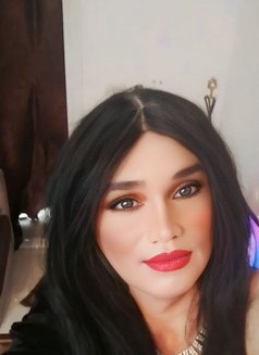 Jessica - Transsexual escort in Cairo Photo 14 of 15