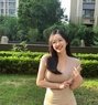 Jessica - escort in Guangzhou Photo 3 of 4