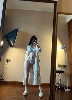 Jessica - escort in Doha Photo 6 of 8