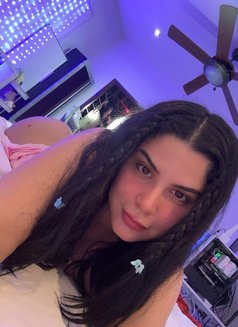 Jessica - escort in Tirana Photo 1 of 3
