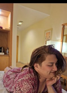 Jessica - Acompañantes masculino in Dubai Photo 8 of 12