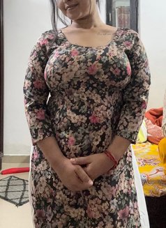 Jessica - escort in Surat Photo 7 of 7