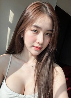 Jessica - escort in Jakarta Photo 5 of 6