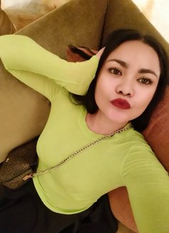 Jessica Massage - puta in Jakarta Photo 18 of 18