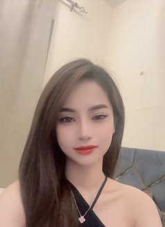 Jessica - escort in Dubai Photo 3 of 5