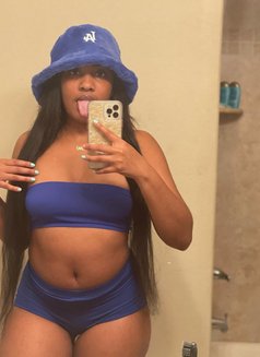 Jessica - escort in Dammam Photo 8 of 16