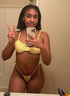 Jessica - escort in Dammam Photo 12 of 16