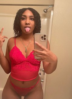 Jessica - escort in Dammam Photo 15 of 16