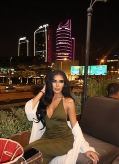 AMIRAH - Acompañantes transexual in Riyadh Photo 5 of 30