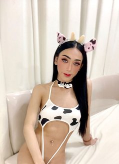 Jessica - Transsexual escort in Şalālah Photo 6 of 8